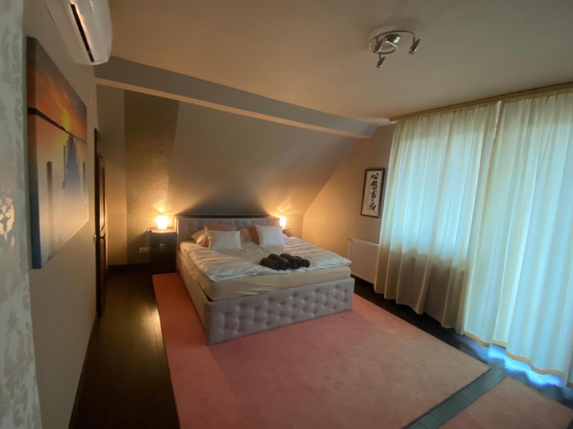 Garden Spa Resort Budapest Esterno foto
